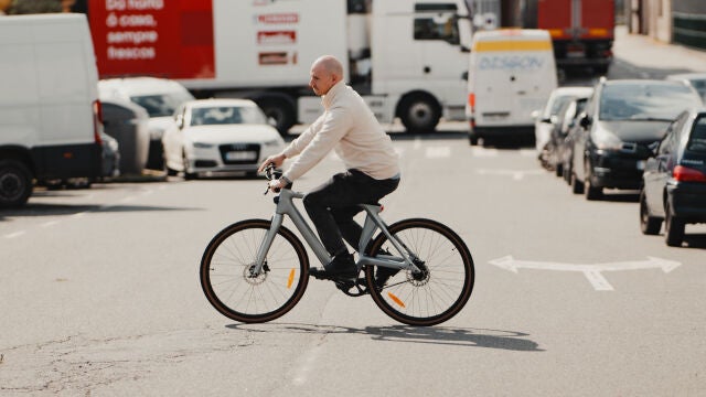 Mi manera de ver las bicis eléctricas ha cambiado: la Fiido Air es bonita, ligera y potente