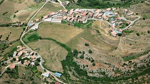 Vista aérea del pueblo de Conca de Dalt