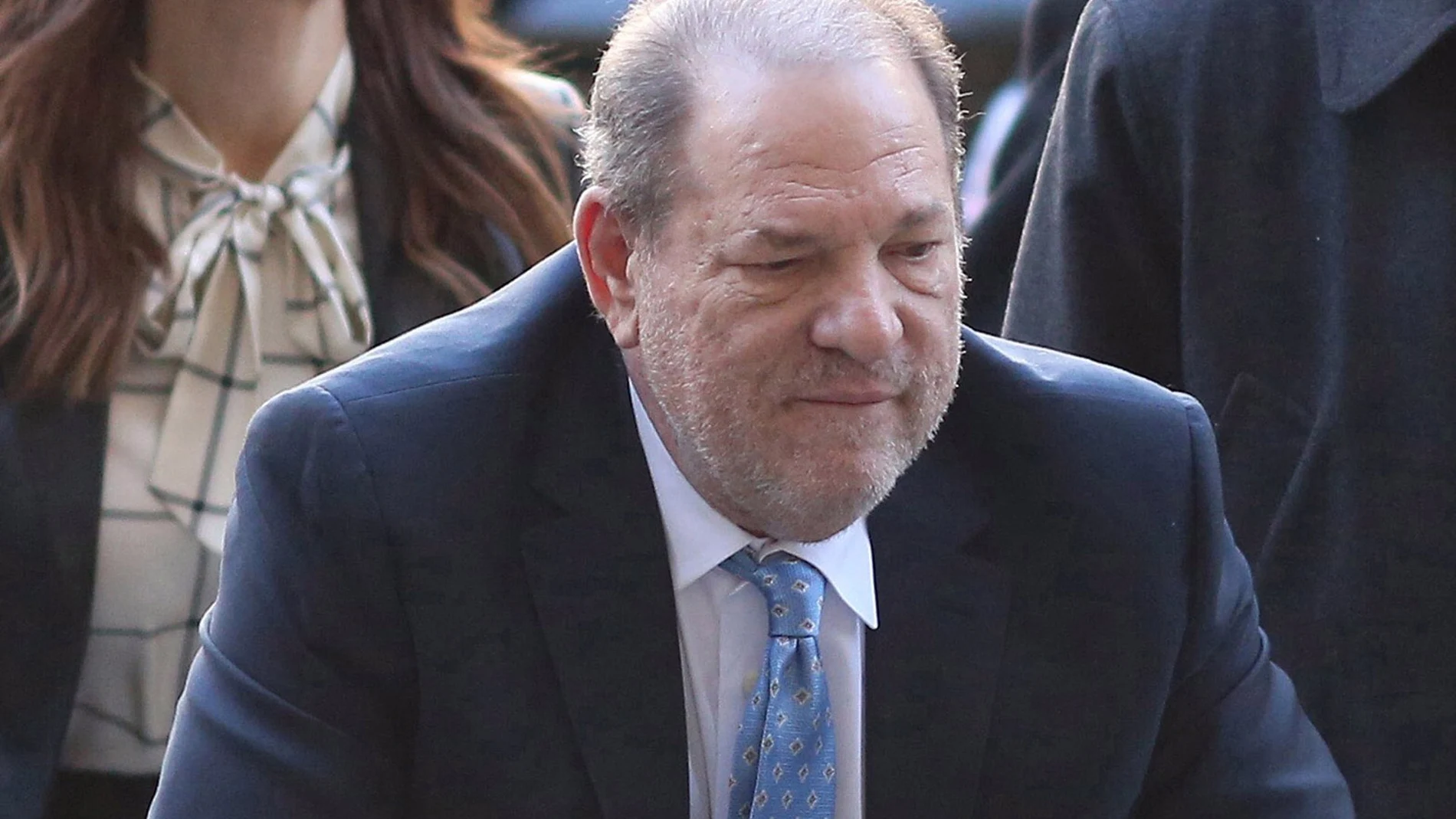 Declarado culpable el exproductor de Hollywood, Harvey Weinstein, por un delito de agresión sexual