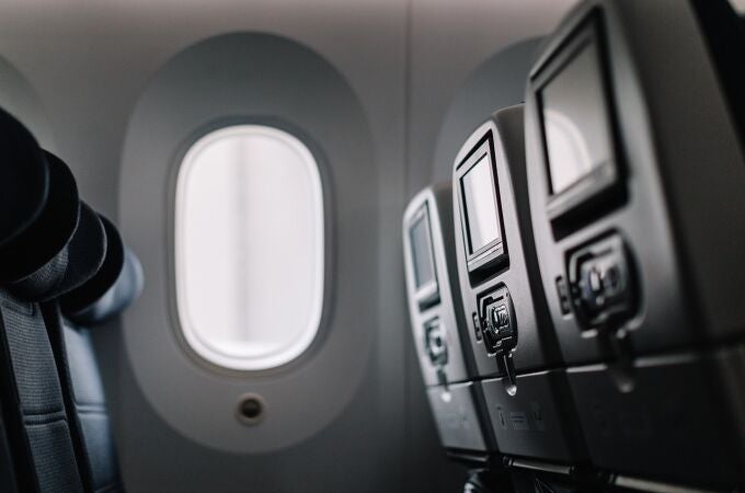Por qué el asiento 11A de un avión es el peor y qué tiene que ver con el accidente de Air India
