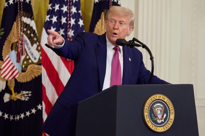 US President Donald Trump signs executive orders