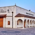 Fachada de la bodega