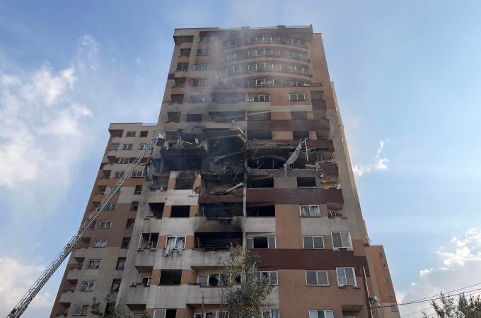 Israel afirma que Irán ha lanzado 100 drones hacia territorio israelí