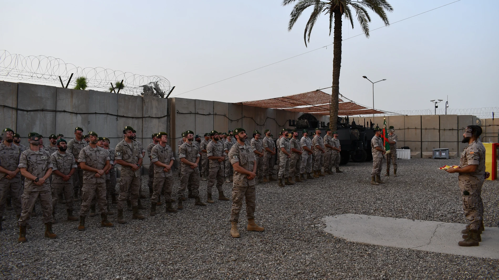Imagen del relevo de los mandos en la misión en Irak.