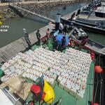 Parte de las garrafas de combustible intervenidas en los diferentes dispositovos llevados a cabo en la provincia de Huelva