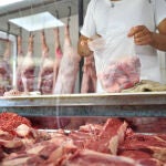 Esto es lo que hay que hacer al llegar a casa después de comprar carne según carniceros
