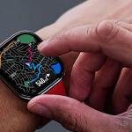 Este reloj inteligente tiene una pantalla de 1,97 pulgadas