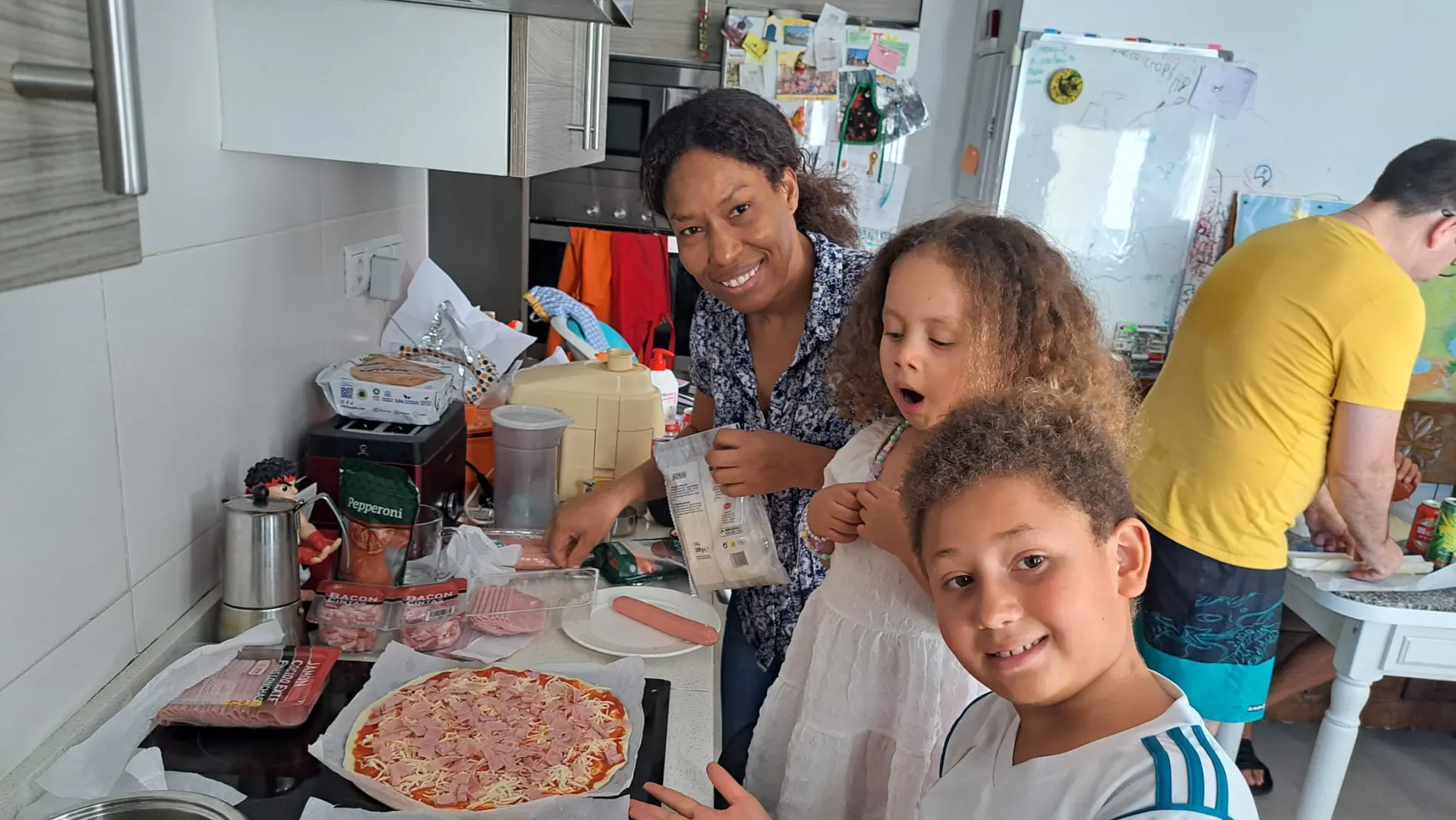 Marisol junto a su familia, antes del diagnóstico