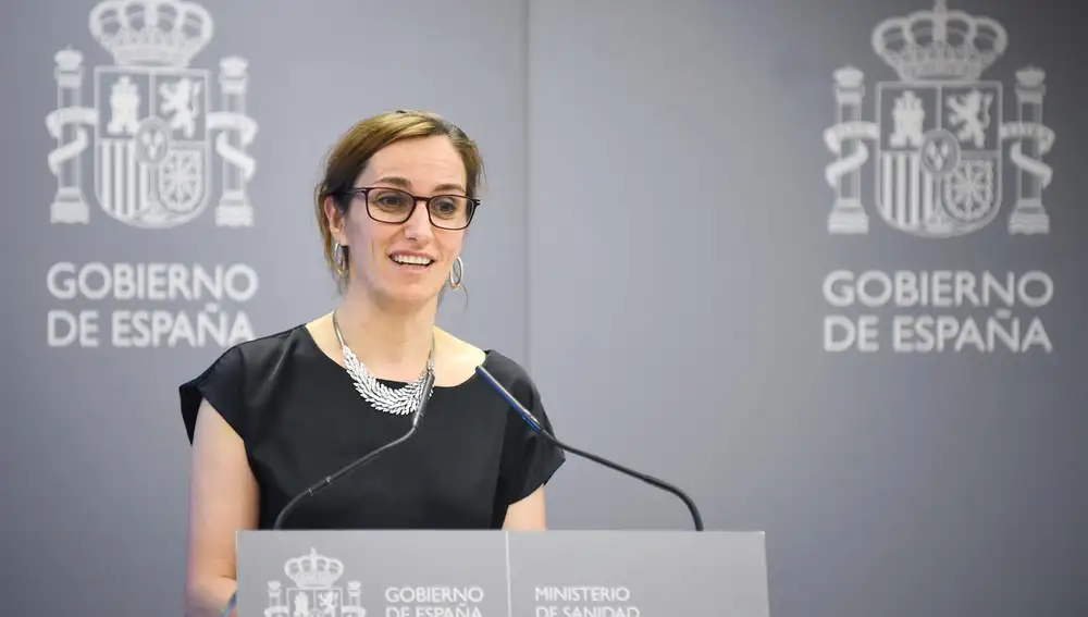 Mónica García destaca que España tiene una Atención Primaria "robusta" y "envidiada" a nivel internacional