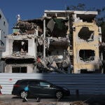 Iran launches new wave of strikes against Israel