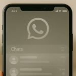 Cómo activar el 'Modo Invisible' de WhatsApp y usar la app sin que tus contactos lo detecten.