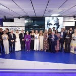 Foto de familia de los Premios Women en La Razón. 