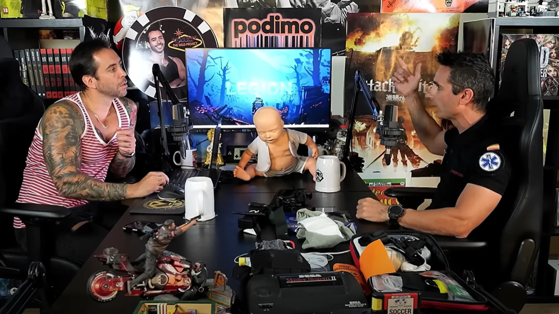 Jordi Wild enseña cómo salvarte si te atragantas y estás solo en su último podcast