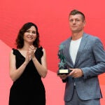 Isabel Díaz Ayuso y Toni Kroos