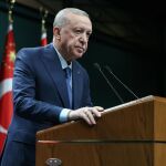 Irán.- AMP.- Erdogan apoya "el derecho a autodefensa" de Irán frente a Israel y vuelve a comparar a Netanyahu con Hitler