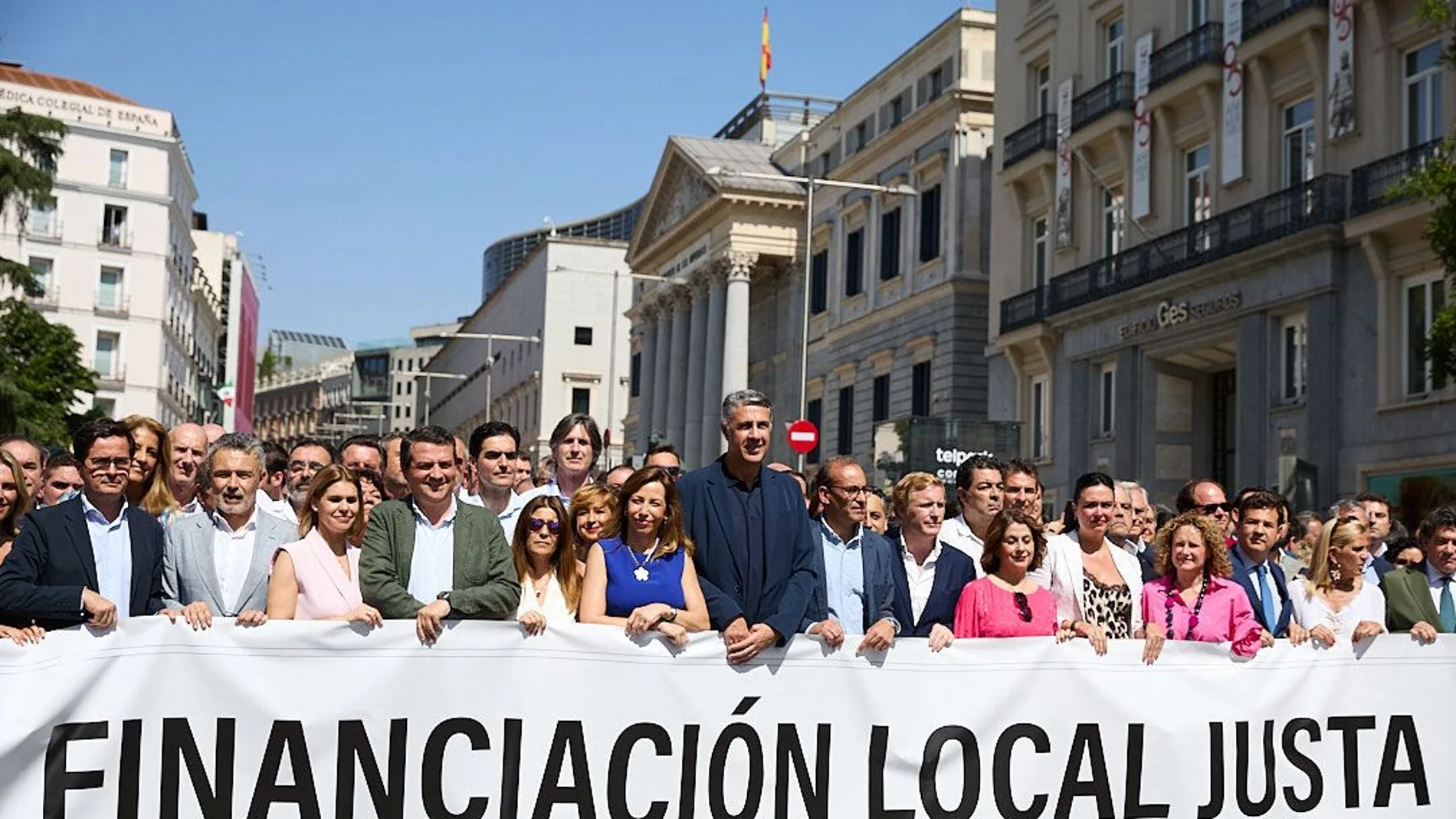 El municipalismo, con la alcaldesa de Alcalá de Henares al frente, reclama una financiación justa