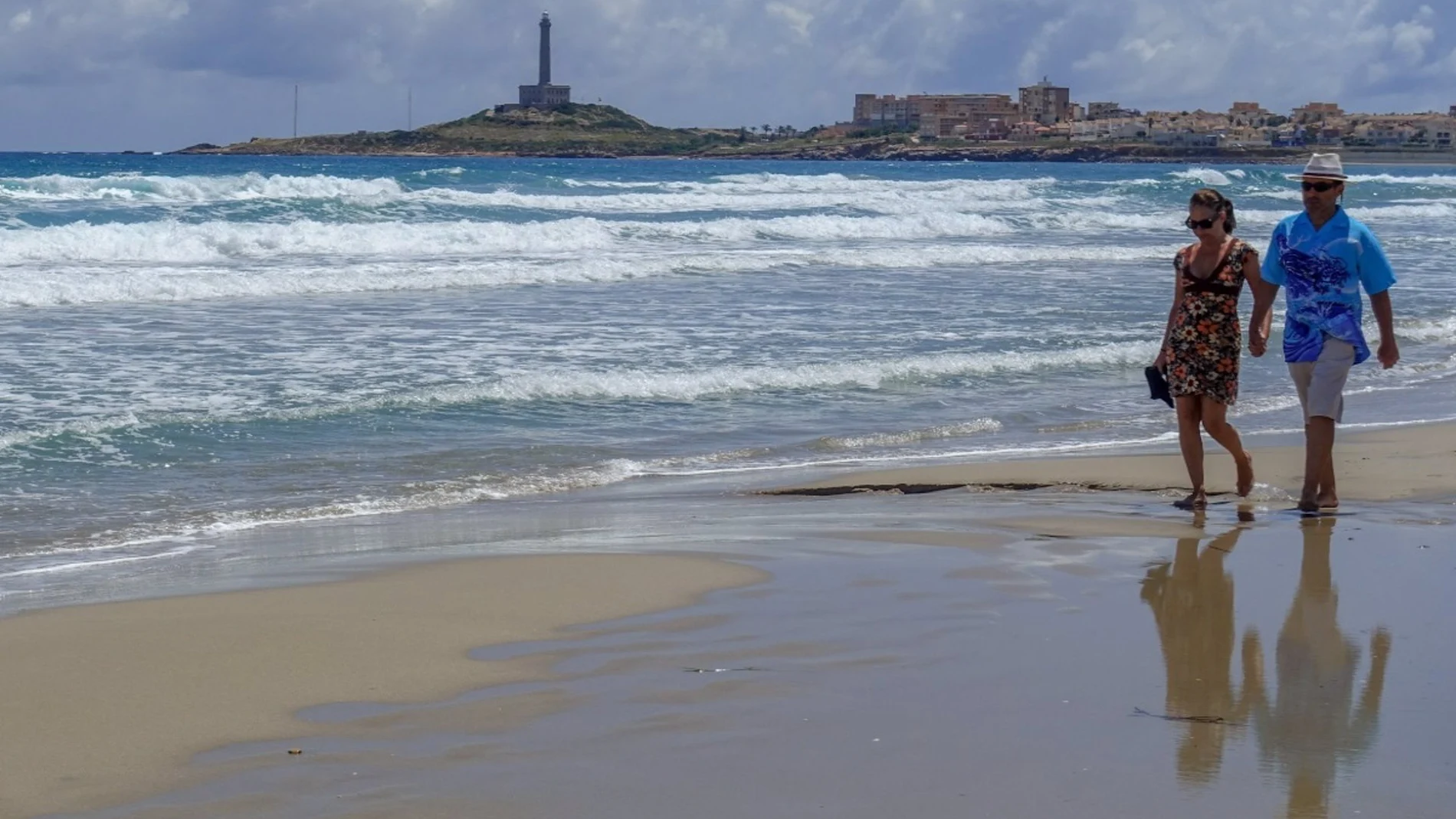 MURCIA.-Cabo de Palos, elegido como uno de los mejores lugares de España para aprender a bucear, según Aladinia.com