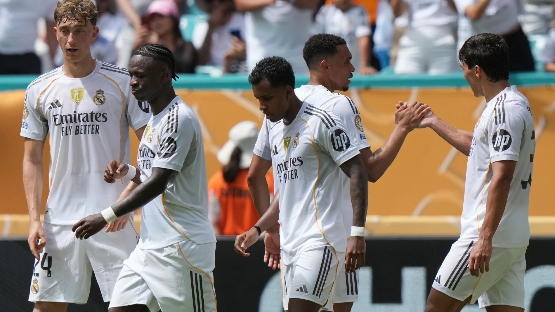 Real Madrid's Gonzalo Garcia, right, celebrates with teammates after scoring the opening goal of his team during the Club World Cup group H soccer match between Real Madrid and Al Hilal in Miami, Fla., Wednesday, June 18, 2025. (AP Photo/Lynne Sladky)