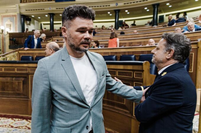 Rufián insiste en que, además de "llorar", hay que "hacer algo" antes de las elecciones: "Sea un mes o un año"