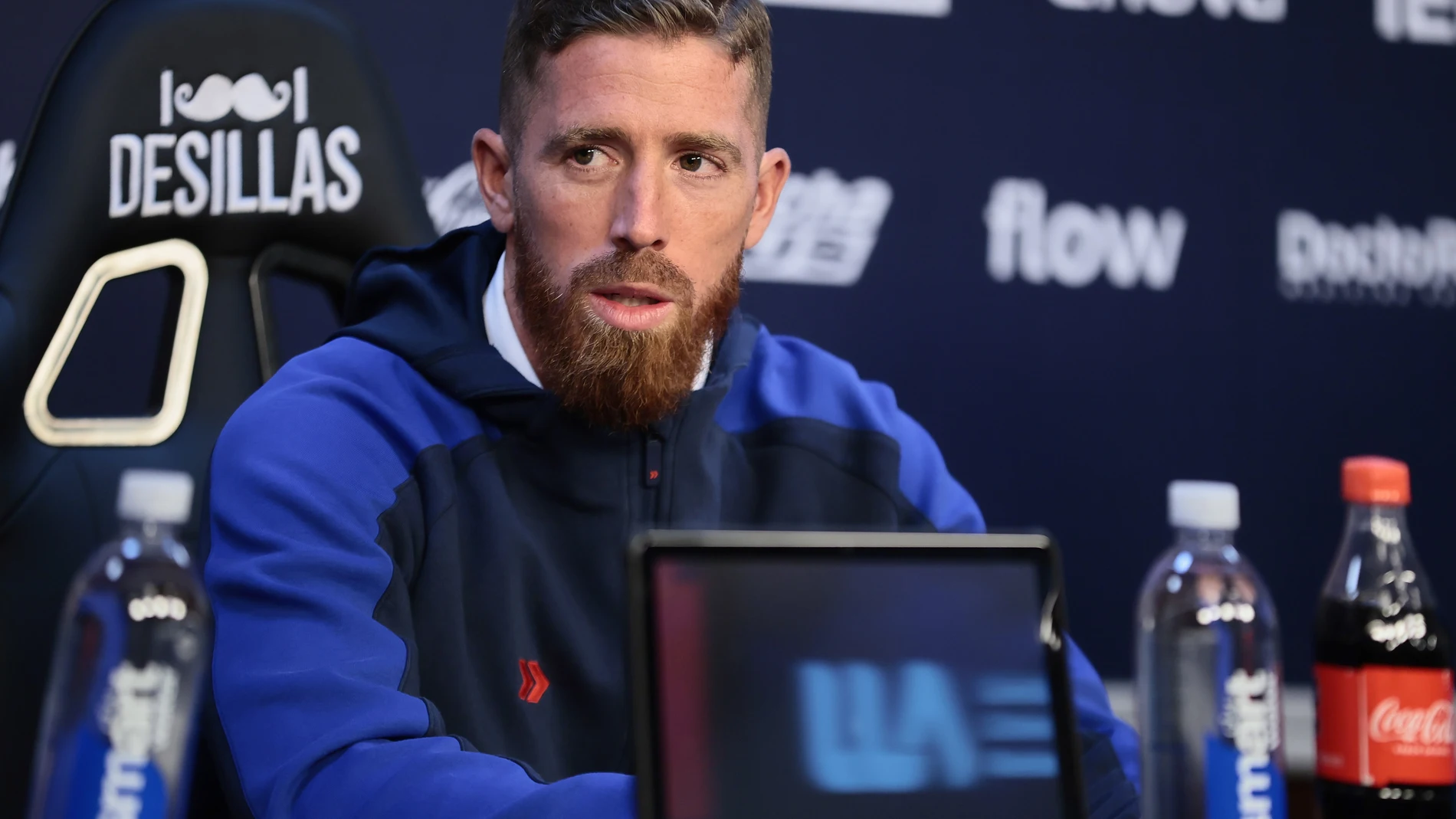 AME7370. BUENOS AIRES (ARGENTINA), 20/06/2025.- El jugador de fútbol Iker Muniain habla durante una rueda de presa este viernes, en el Estadio Pedro Bidegain, en Buenos Aires Argentina. Muniain anticipó que "hay muchas posibilidades" de que se retire del fútbol profesional, al tiempo que confirmó su salida del San Lorenzo argentino. EFE/ Adán González