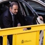 Las acusaciones populares piden cárcel para Ábalos tras comparecer en el Supremo