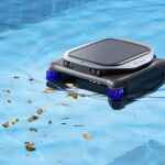 El nuevo robot solar Dreame J1 ofrece cobertura completa de 360° en toda la piscina