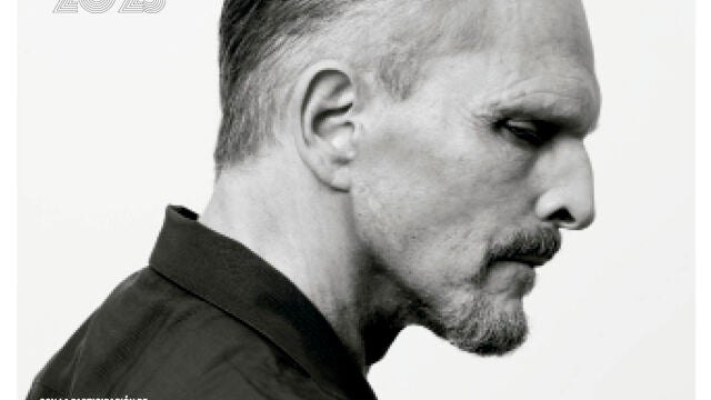 Miguel Bosé en la portada de "Esquire"