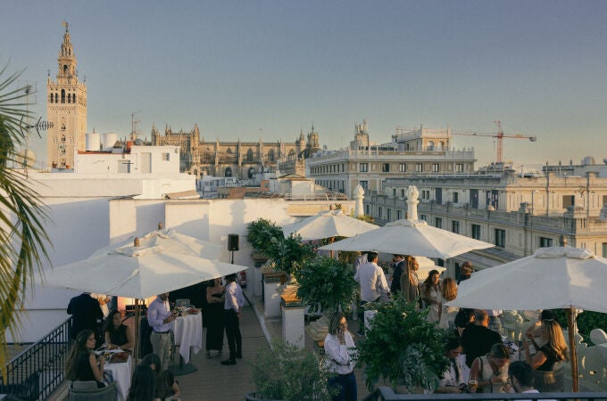 Terraza 1912: atardeceres con vistas a la Giralda y cócteles exclusivos 