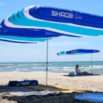 Adiós a la sombrilla: el nuevo invento que llega a las playas