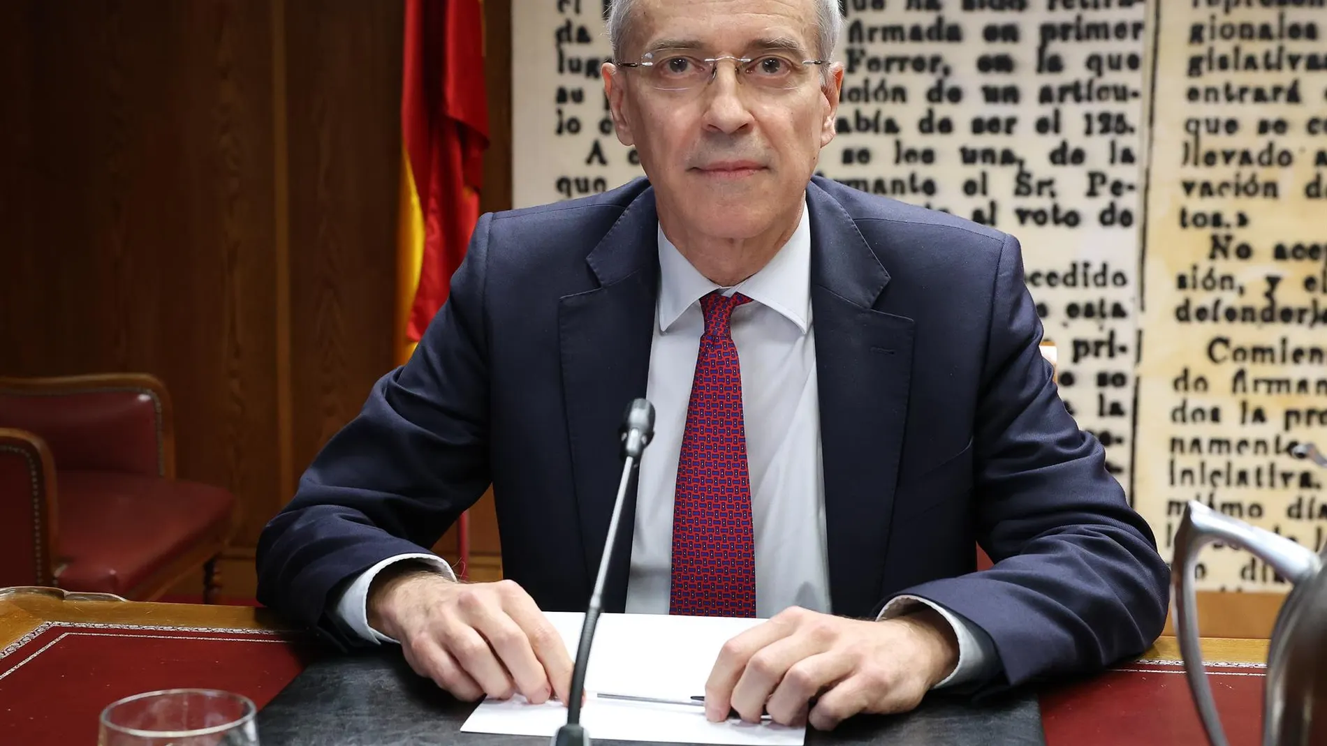 Economía.- Gascón (Hacienda), sobre la dimisión del presidente del TEAC por presuntas "mordidas": "Le sigo creyendo"