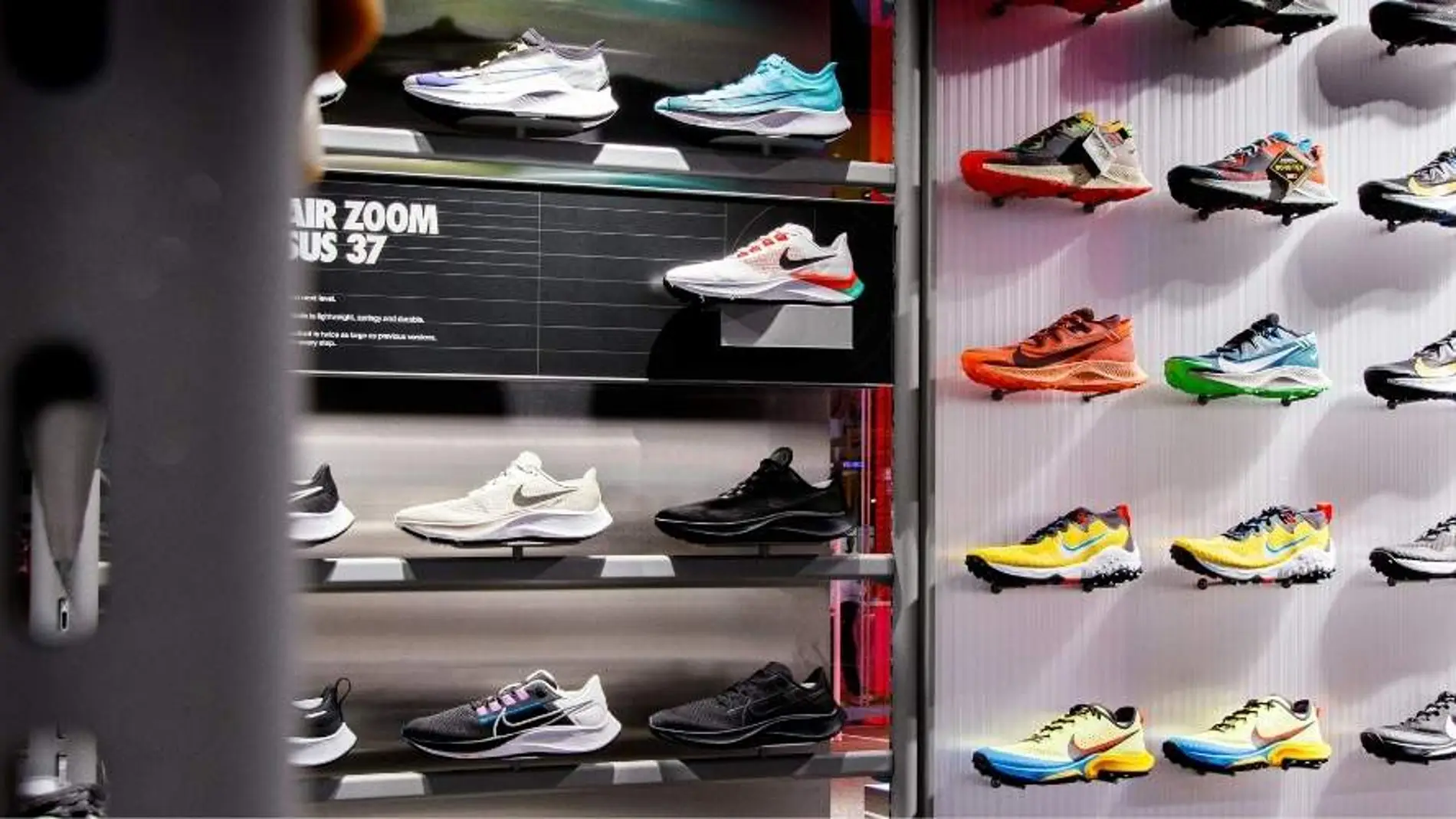 Tommy Hilfiger, Adidas y Under Armour se suman a las ofertas anticipadas en zapatillas del Amazon Prime Day 2025