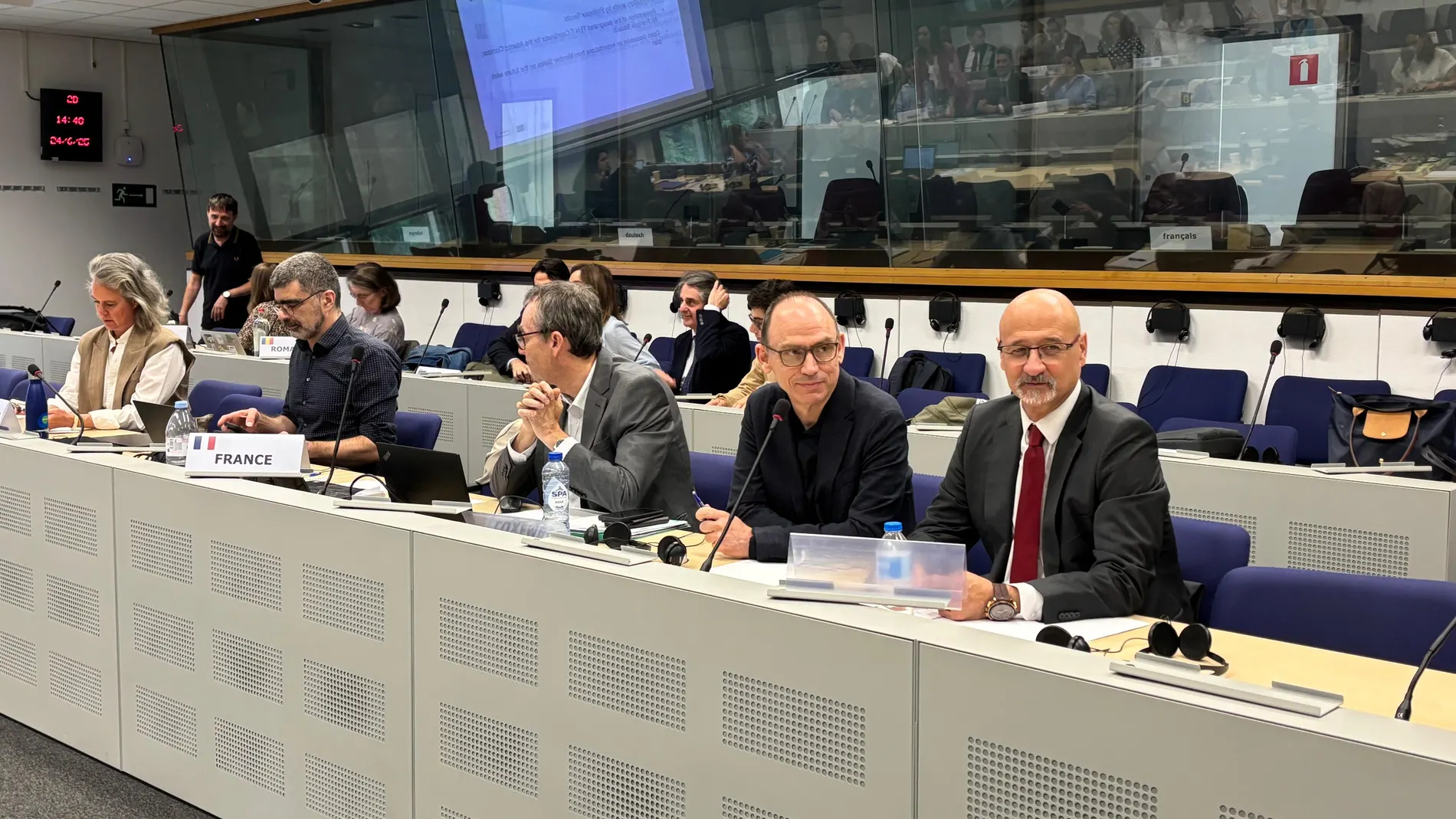 El delegado para el Corredor Atlántico y Redes Complementarias, Luis Fuentes,en Bruselas