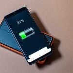 Lo mejor de Amazon en baterías externas: 27.000 mAh, carga rápida y linterna casi regalada