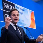 OTAN.- Rutte cree que España es seria en gasto militar pero reitera que tendrá que dedicar el 3,5% como el resto