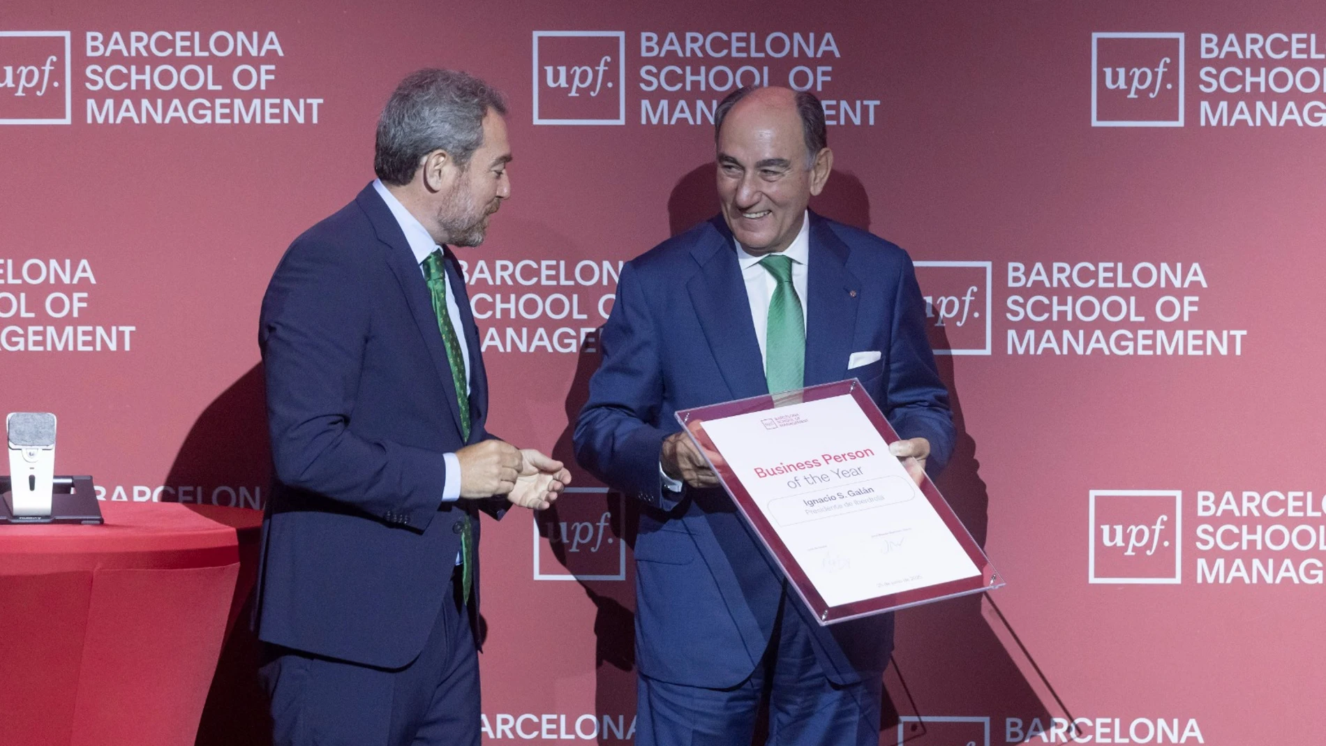 Ignacio Galán recibe el reconocimiento