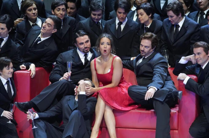 Crítica de 'La Traviata': La muerte os sienta tan bien