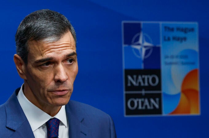 El presidente del Gobierno atiende a los medios en la cumbre de la OTAN