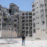Israelis inspect damage as Iran-Israel ceasefire holds