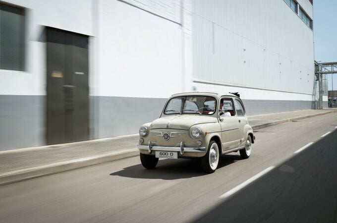 Seat 600, el coche que movilizó a España