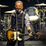 Springsteen lanza mañana siete 'discos perdidos' que le ayudaron a mantener la "cordura"