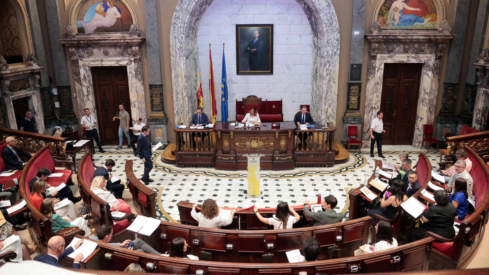 El Ayuntamiento de Valencia revisará los contratos de empresas de la trama Ábalos con el gobierno de Compromís y PSOE