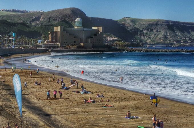 Encuentran el cuerpo de un hombre flotando en Gran Canaria