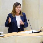 Buruaga reivindica que "Cantabria avanza" pese a la "anarquía nacional"