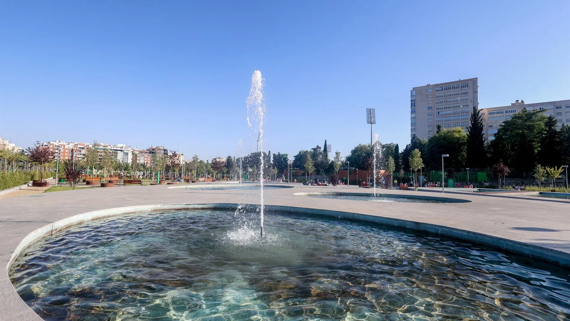 MURCIA.-La primera ola de calor del verano empezará el sábado con más de 35ºC en todo el país y tormentas, según Eltiempo.es