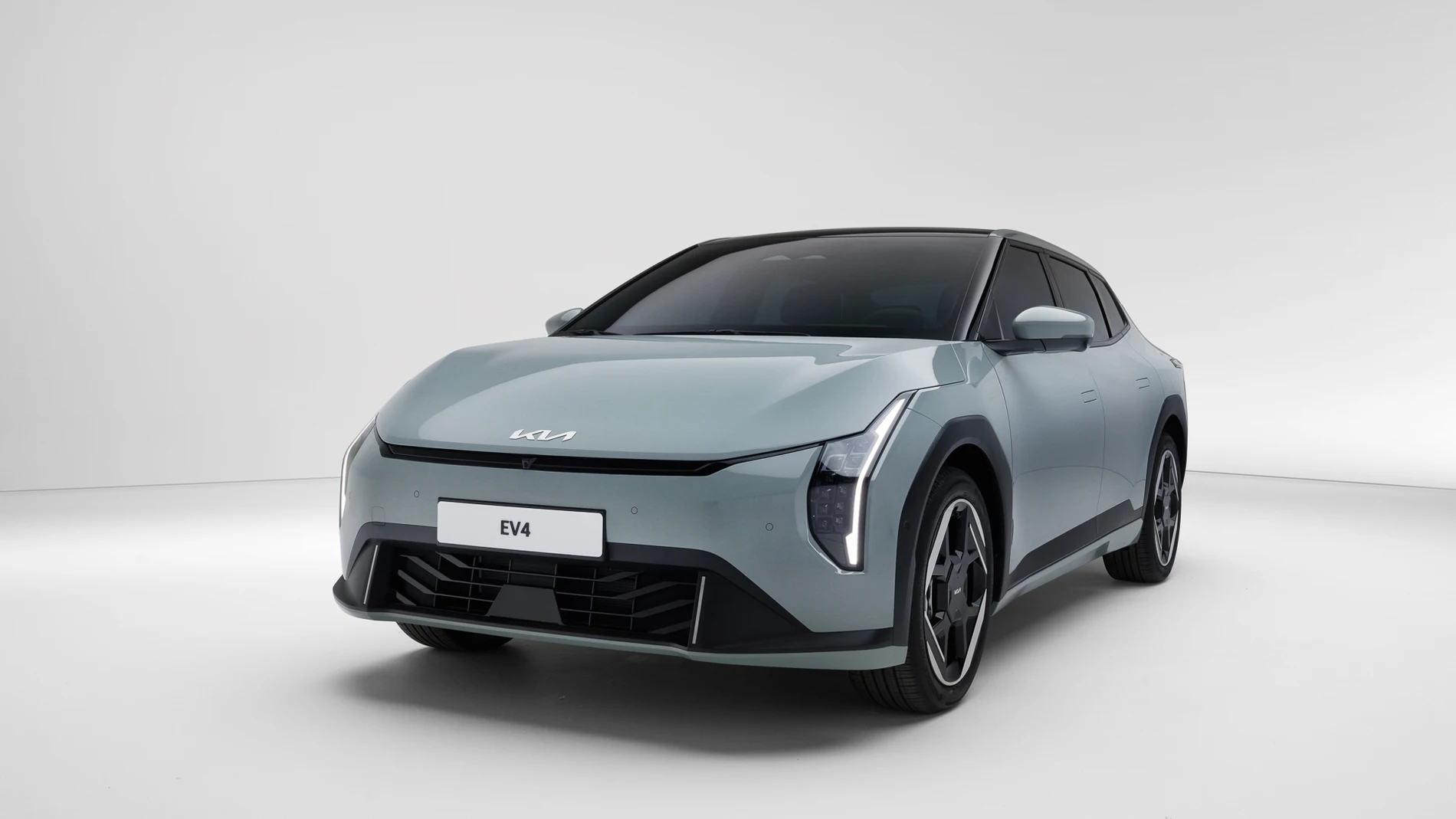 Nuevo Kia EV4, con hasta 630 kilómetros de autonomía eléctrica