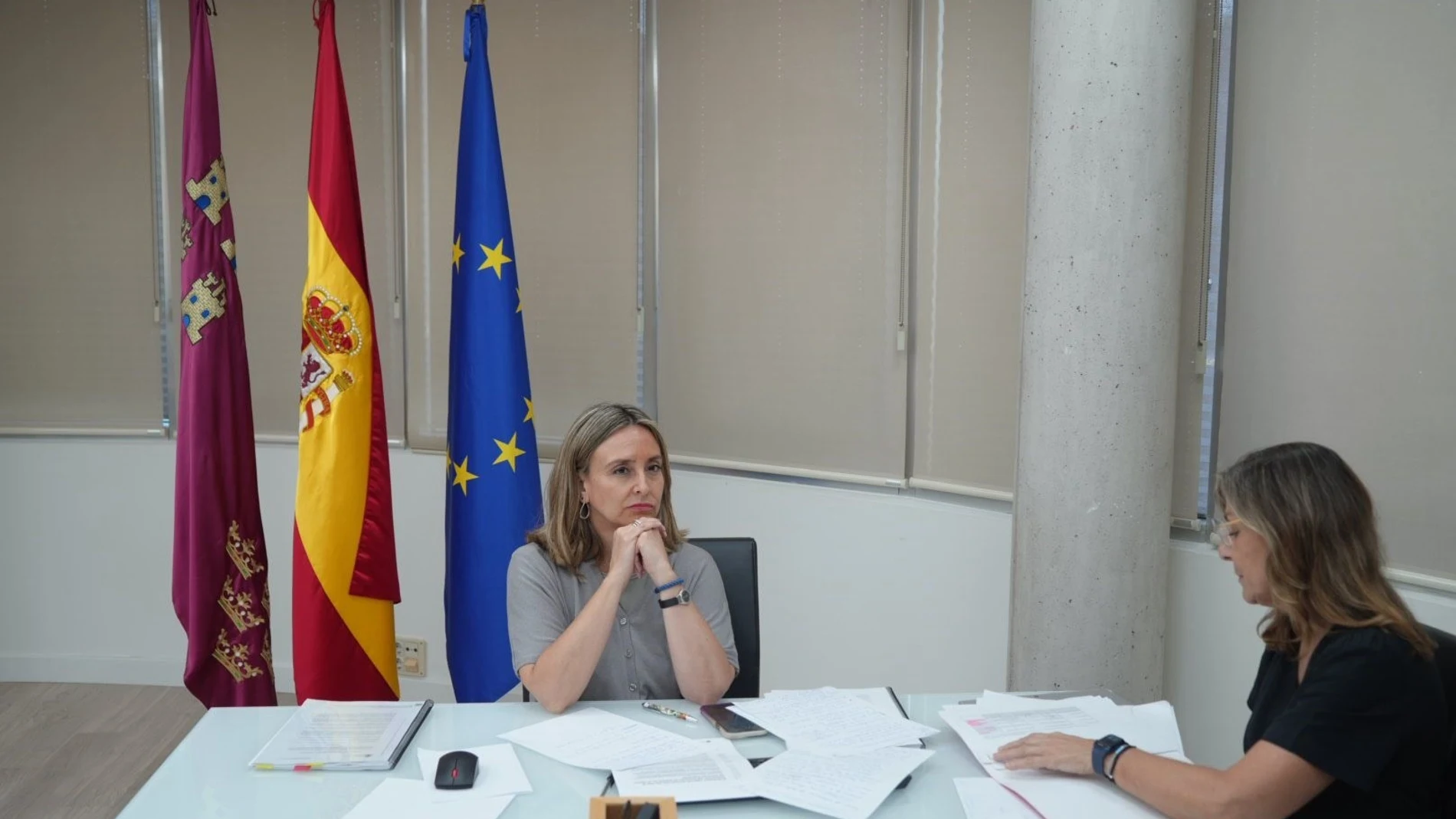 La consejera de Política Social, Familias e Igualdad, Conchita Ruiz, durante la Conferencia Sectorial de Infancia vía telemática REMITIDA / HANDOUT por GOBIERNO DE MURCIA Fotografía remitida a medios de comunicación exclusivamente para ilustrar la noticia a la que hace referencia la imagen, y citando la procedencia de la imagen en la firma 27/06/2025