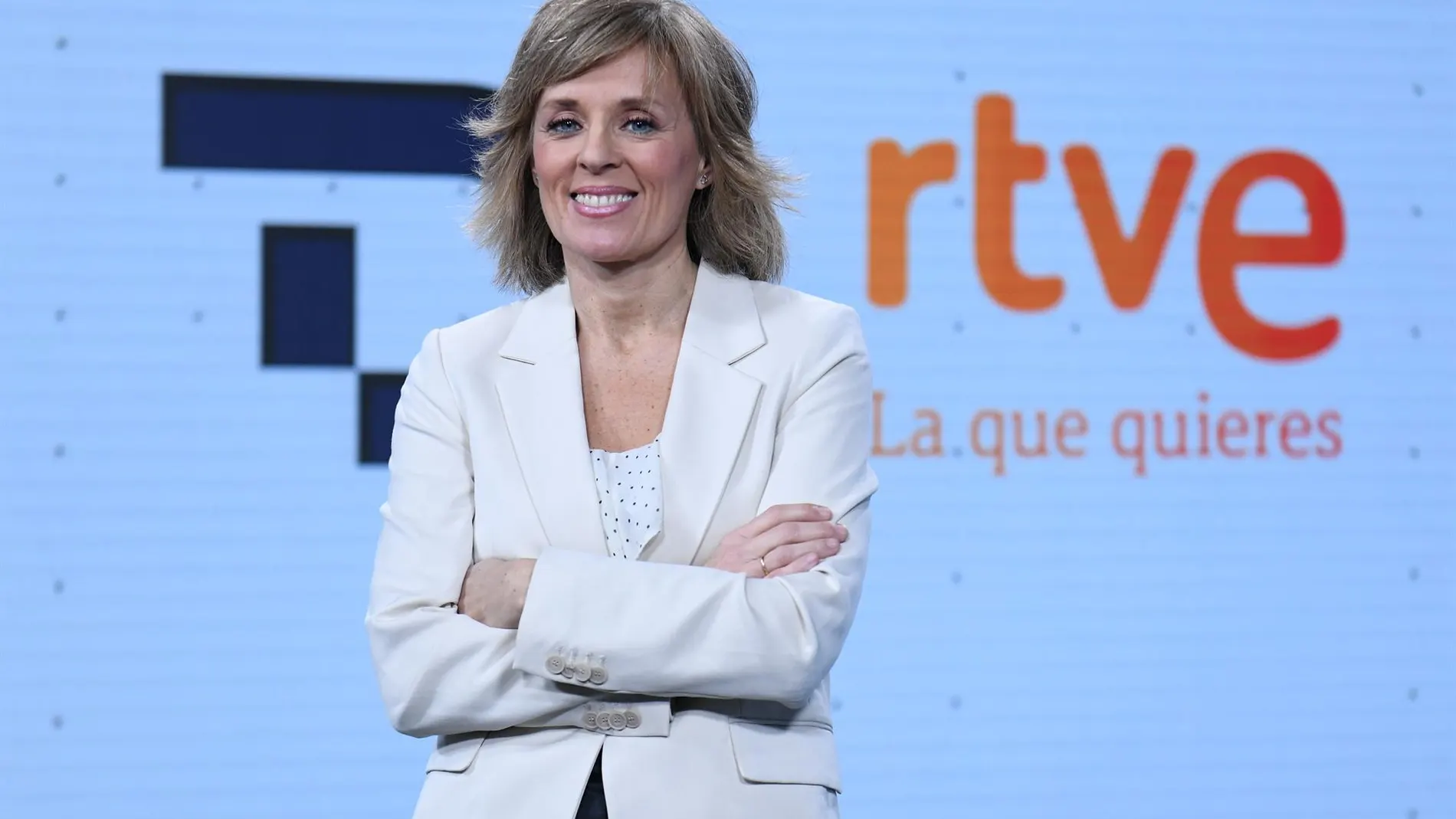 Marta Carazo deja RTVE y presentará hoy por última vez la segunda edición del Telediario