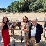 González Corral visita el Centro Ecuestre de Segovia
