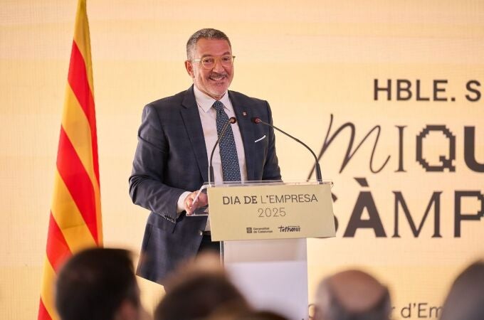 El conseller de Empresa y Trabajo, Miquel Sàmper, durante su intervención.