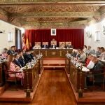 Conrado Íscar preside el pleno de la Diputación de Valladolid